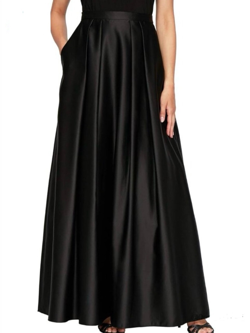 Kay Unger Black Satin Pleated Maxi Skirt
